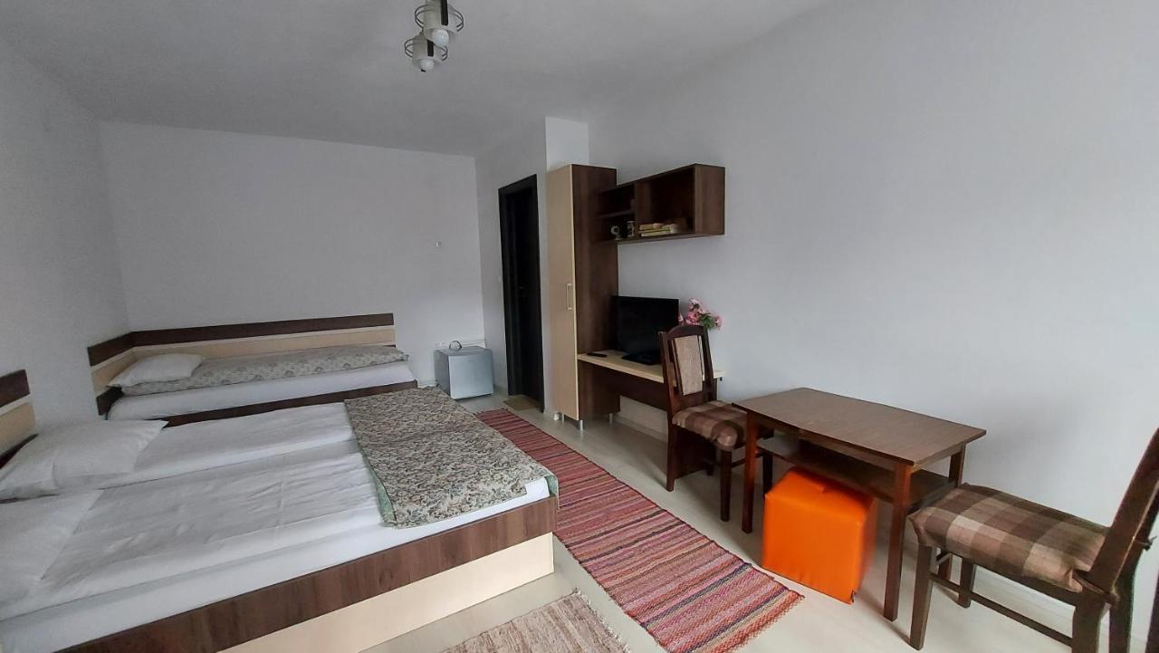 Salt Holiday Apartman Parajd Kültér fotó